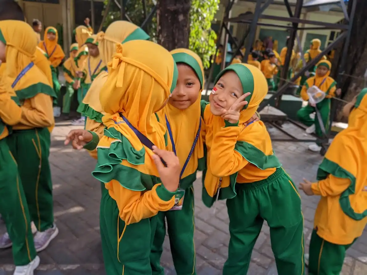 lomba 4